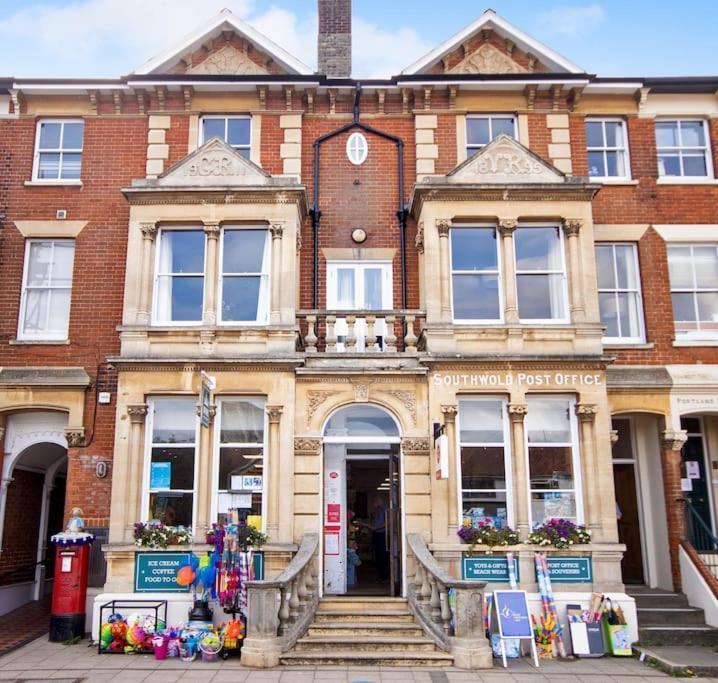 High View, Southwold High Street Apartment Exterior photo