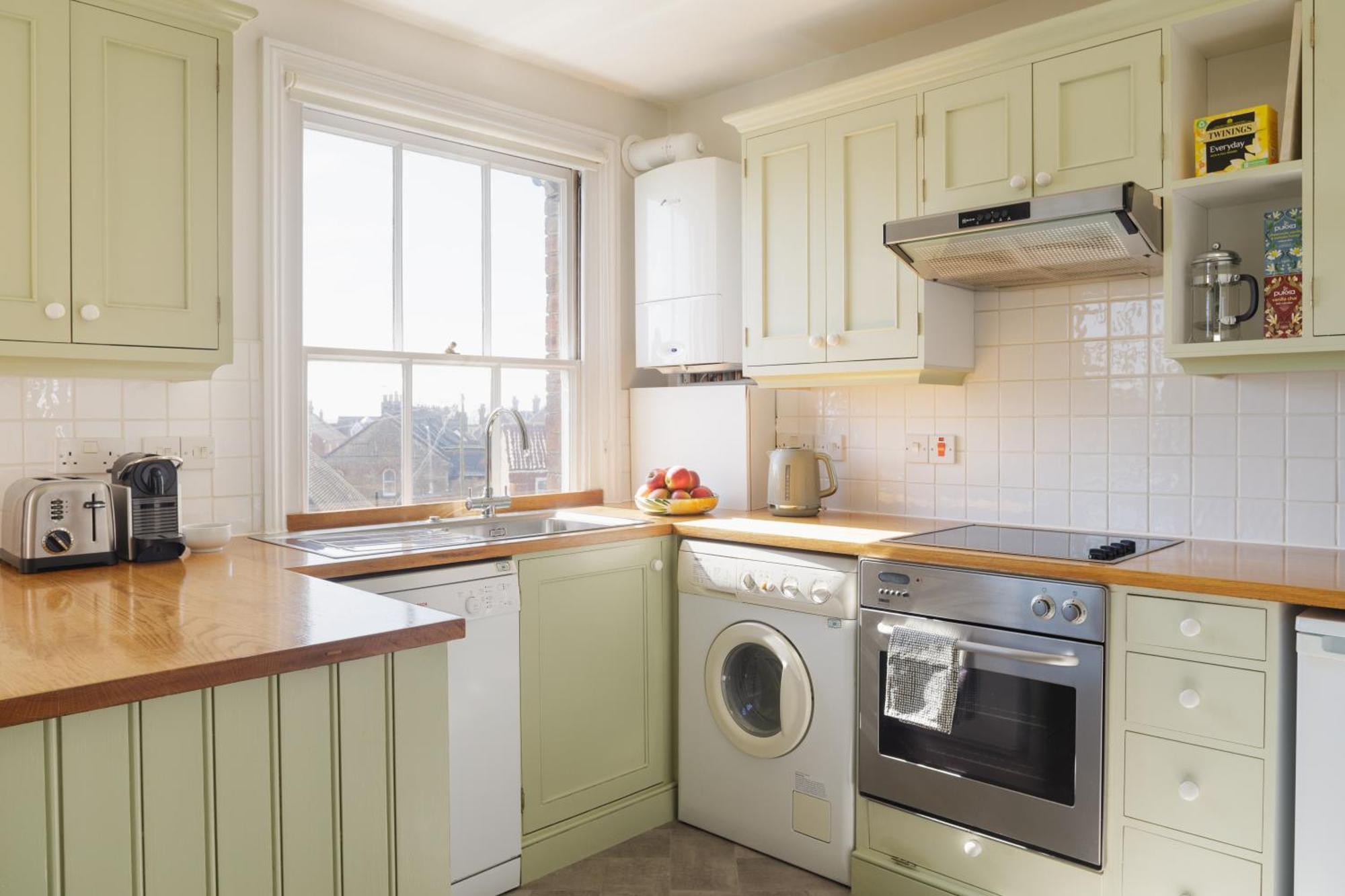 High View, Southwold High Street Apartment Exterior photo